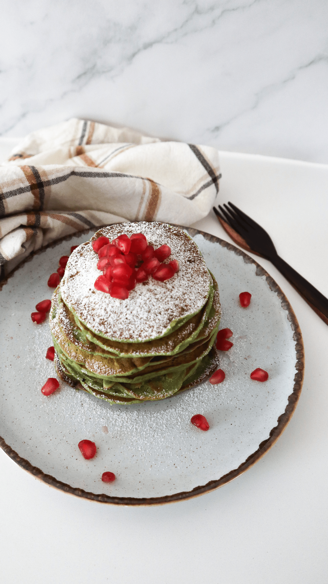 Matcha Pancakes - mix-n-matcha